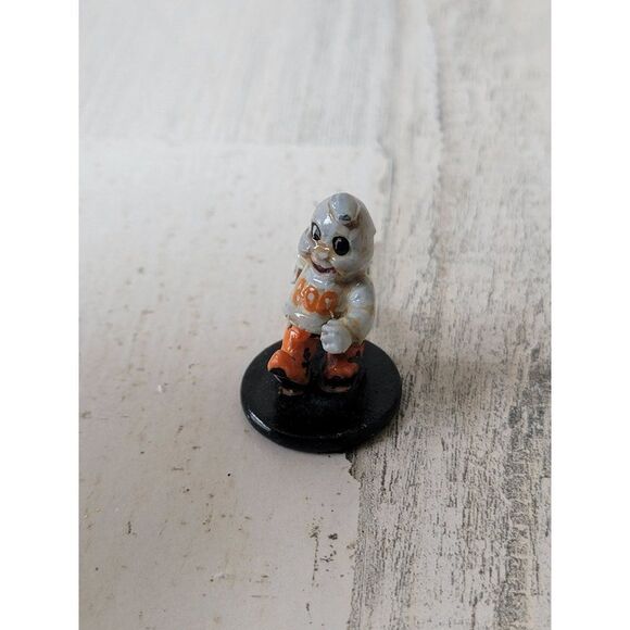 Mini ceramic trick-or-treat ghost village accessory Halloween - Picture 1 of 5